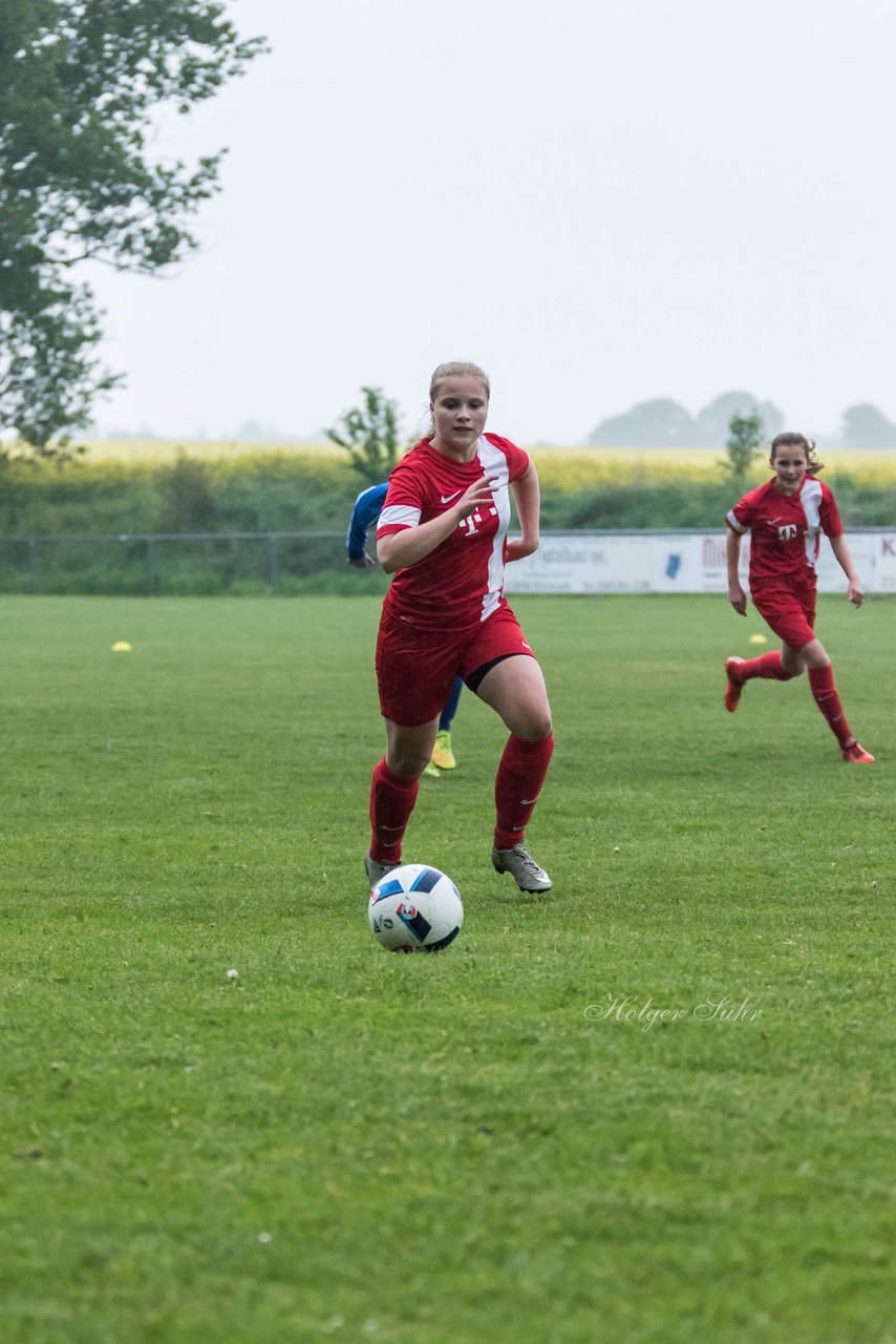 Bild 153 - wCJ SV Steinhorst/Labenz - VfL Oldesloe : Ergebnis: 18:0